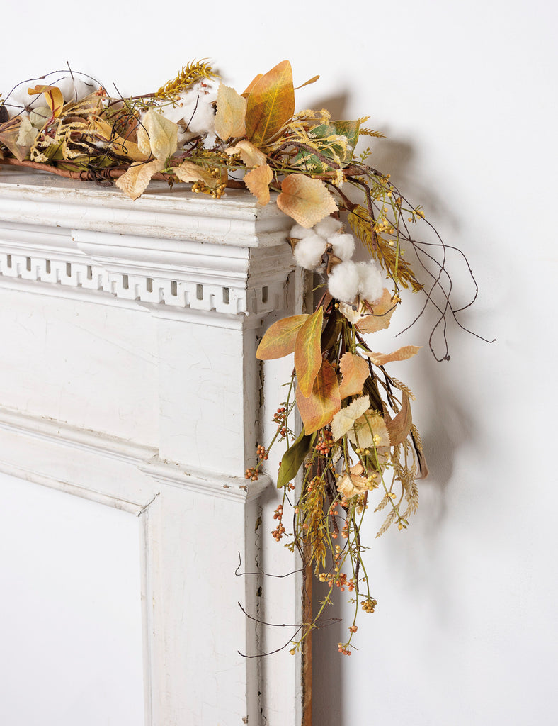 Cotton And Leaves Garland