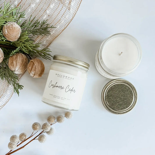 Cashmere Cedar Holiday Candle