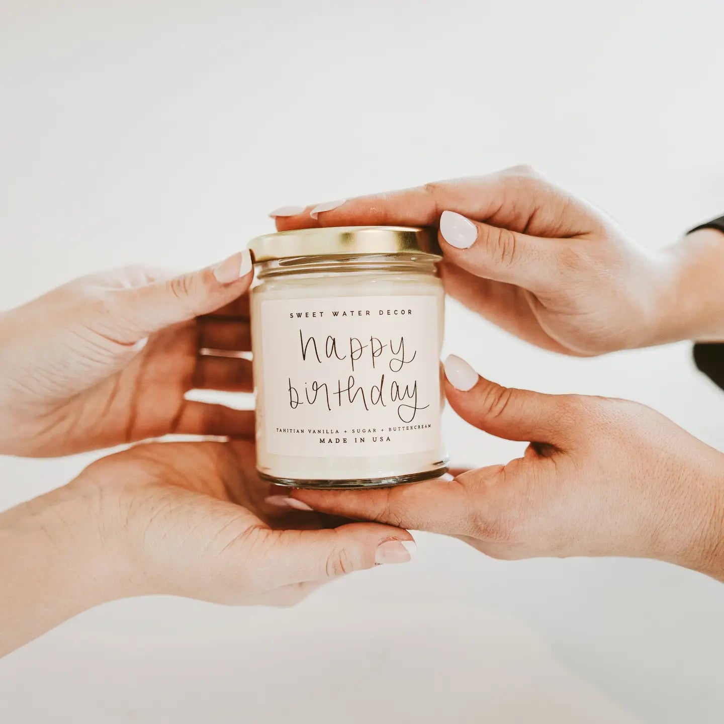 Happy Birthday 9 oz Soy Candle